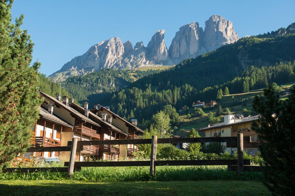 Garni Aritz Hotel Campitello di Fassa Exterior photo